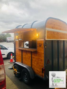Converted horse trailer coffee / Christmas market/Prosecco bar