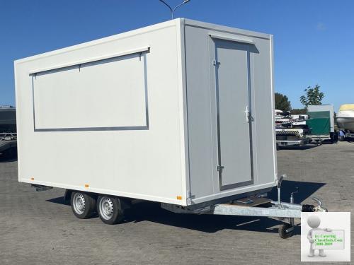 450 x 200cm Empty Mobile Catering Trailer Without Equipment